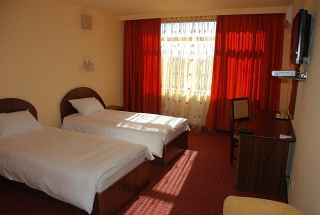 Hotel Coliseum カラファト 部屋 写真